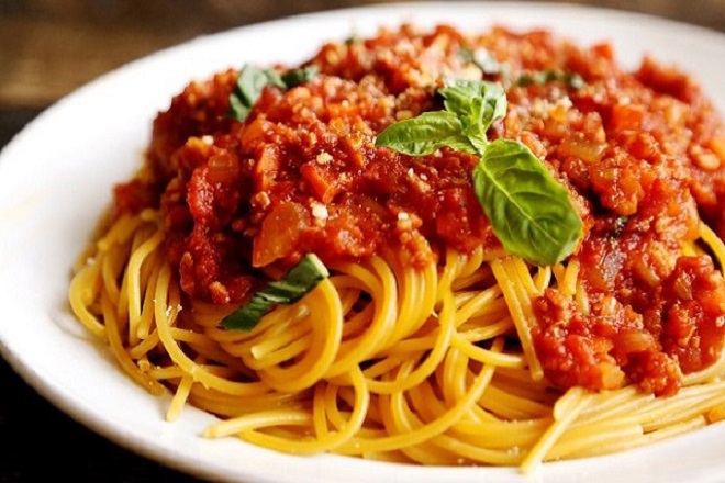 Cách làm nước sốt spaghetti cay